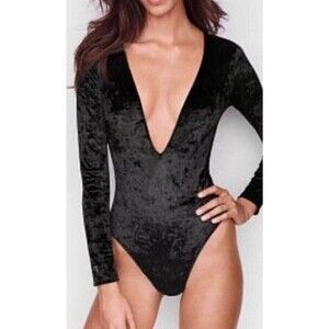 Victoria’s Secret Crushed Velvet Bodysuit Plunge Neck Open Back Cheeky XS/Small